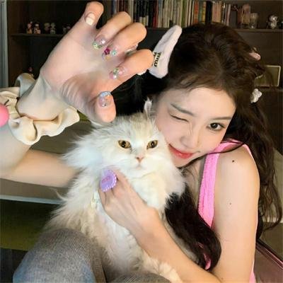 甜蜜艾玛，亲爱柏贝